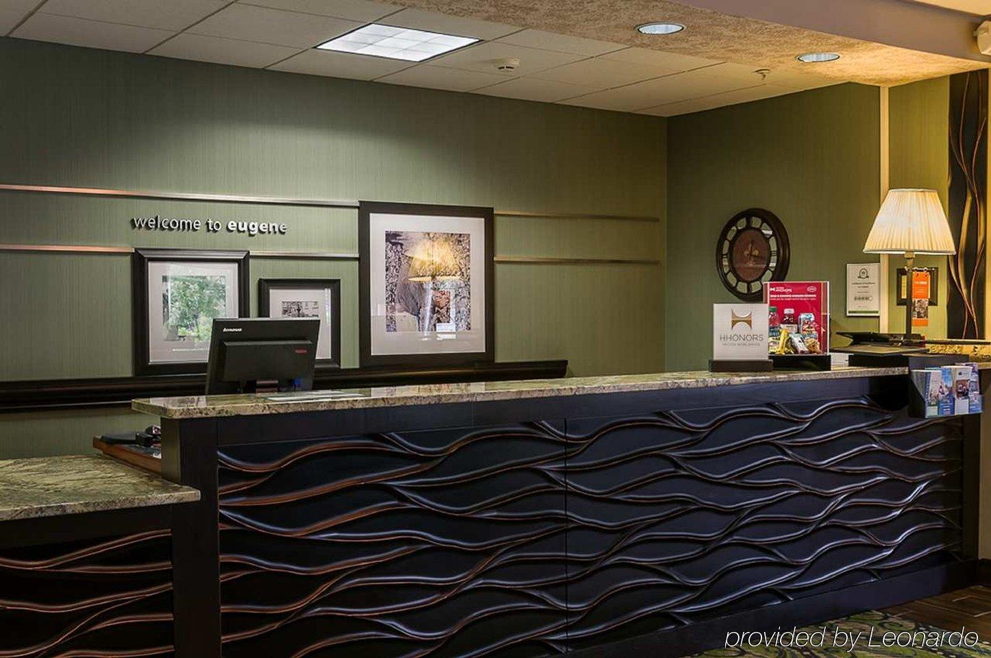 Hampton Inn יוג'ין מראה חיצוני תמונה