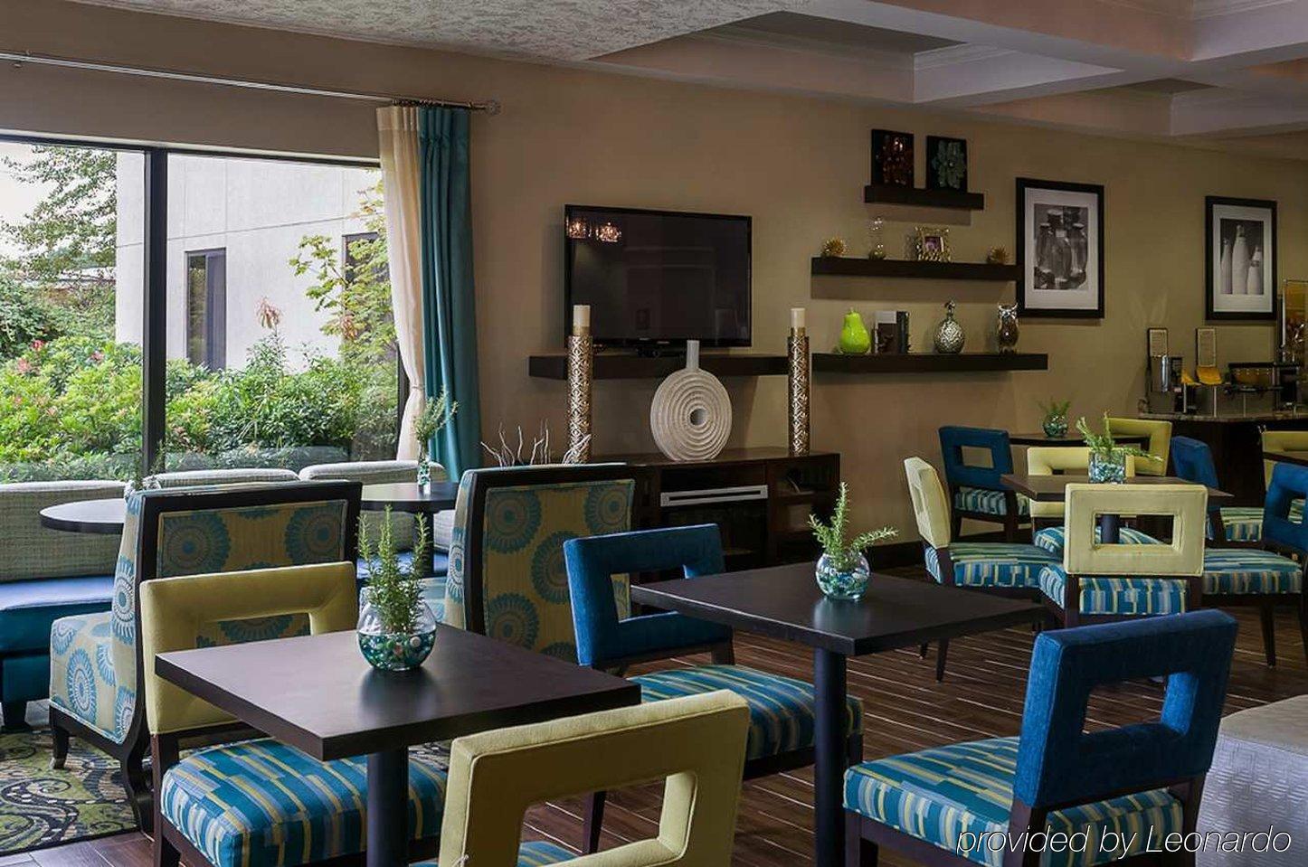Hampton Inn יוג'ין מראה חיצוני תמונה